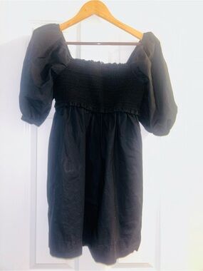 American Eagle Outfitters Black Smocked Puff-Sleeve Mini Dress Small Short